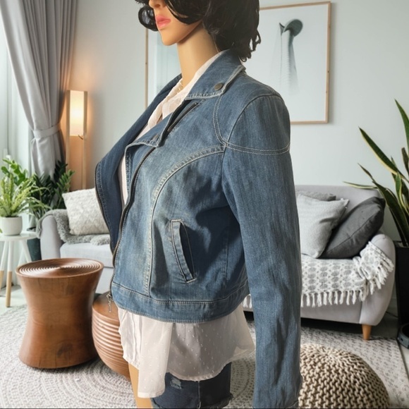 Asymmetrical Cropped Jean Jacket MNG by Mango - Picture 2 of 14